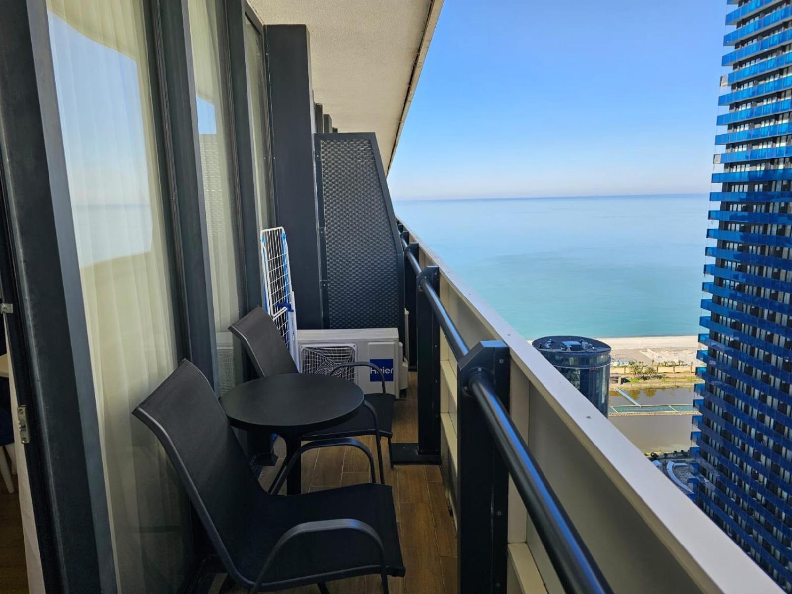 Orbi City Best Apartments Батуми Экстерьер фото