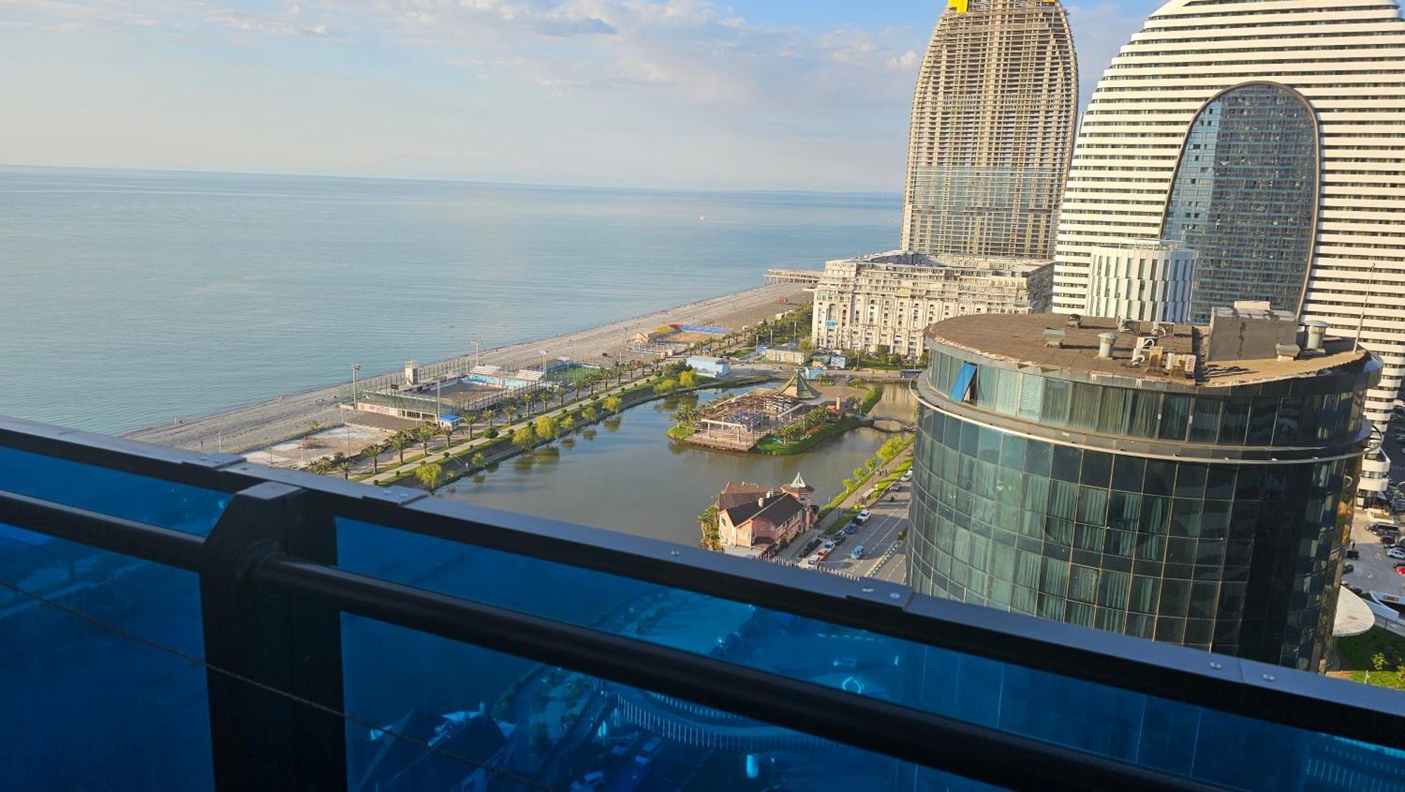 Orbi City Best Apartments Батуми Экстерьер фото